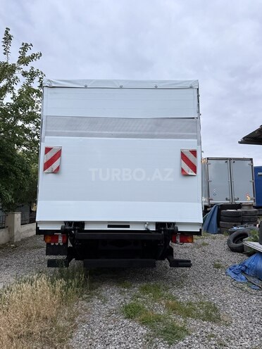 Mercedes Atego 818-9