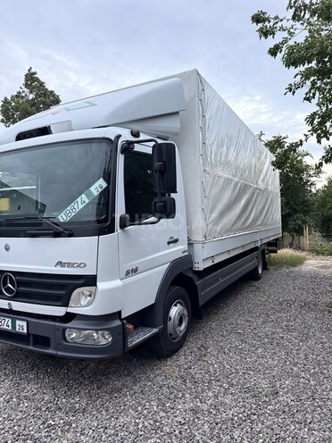 Mercedes Atego 818-3