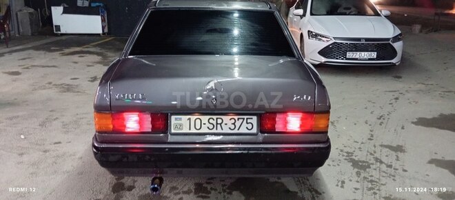 Mercedes 190-7