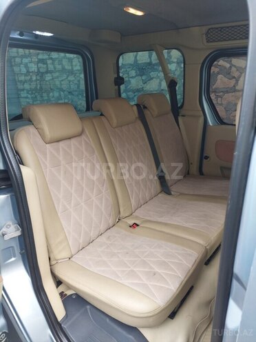Ford Tourneo Connect-4