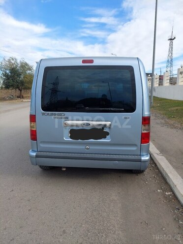 Ford Tourneo Connect-3