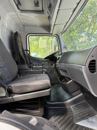 Mercedes Atego 818-16