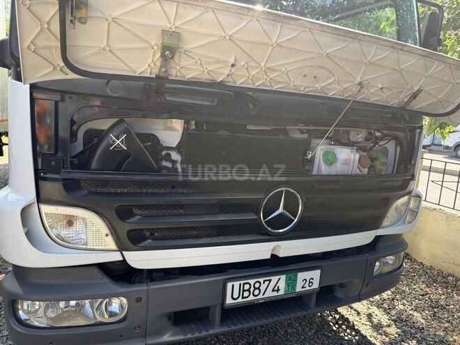 Mercedes Atego 818-12