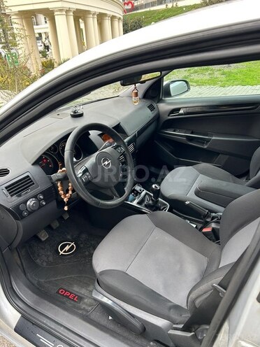 Opel Astra-7