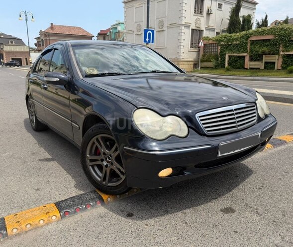 Mercedes C 200-3