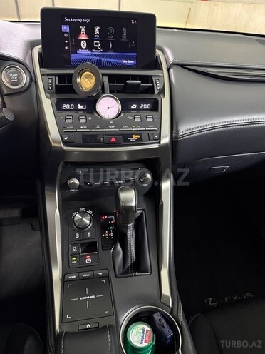 Lexus NX 200-7