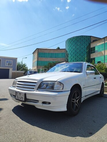 Mercedes C 240-4