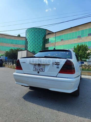 Mercedes C 240-9