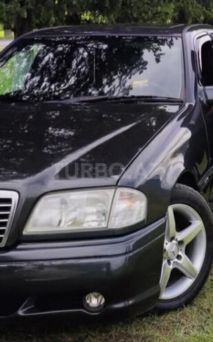 Mercedes C 180-7