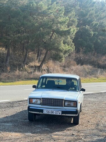LADA (VAZ) 2107-5