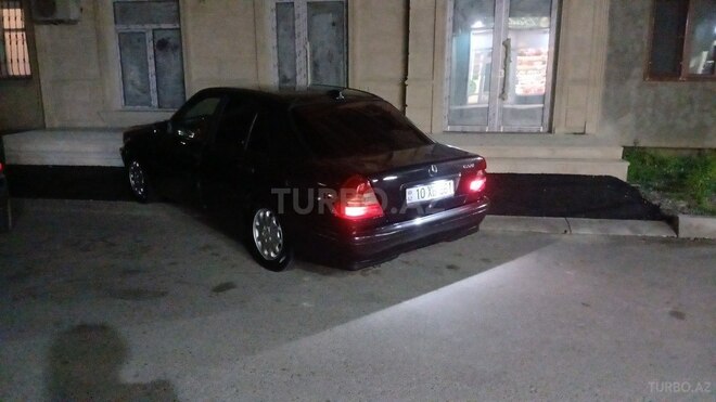 Mercedes C 200-7