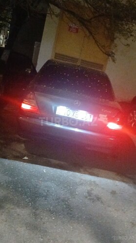 Mercedes C 200-8