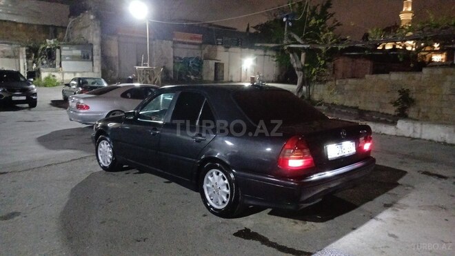 Mercedes C 200-6