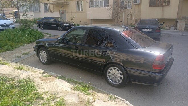 Mercedes C 200-10
