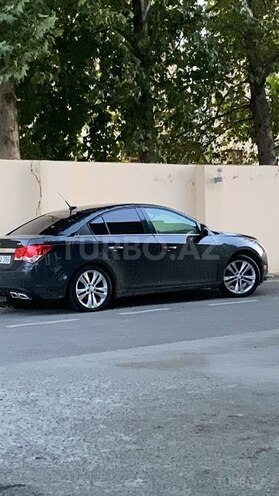 Chevrolet Cruze-14