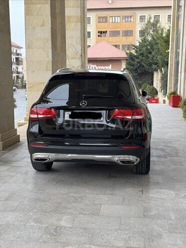 Mercedes GLC 300-11