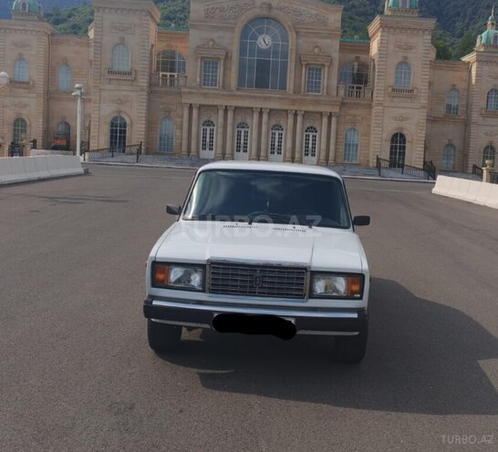 LADA (VAZ) 2107-1