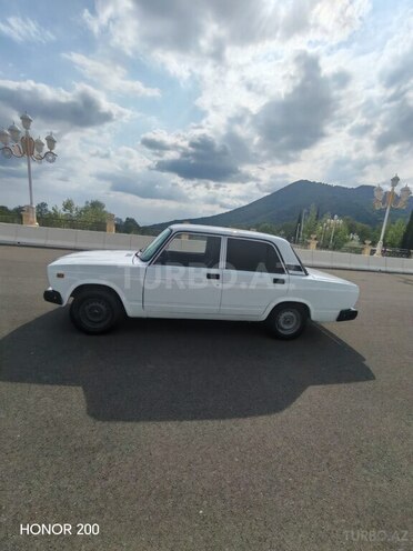 LADA (VAZ) 2107-4