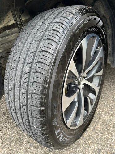 Lexus RX 330-8