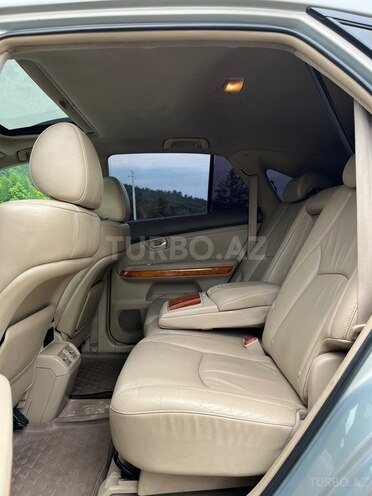Lexus RX 330-10