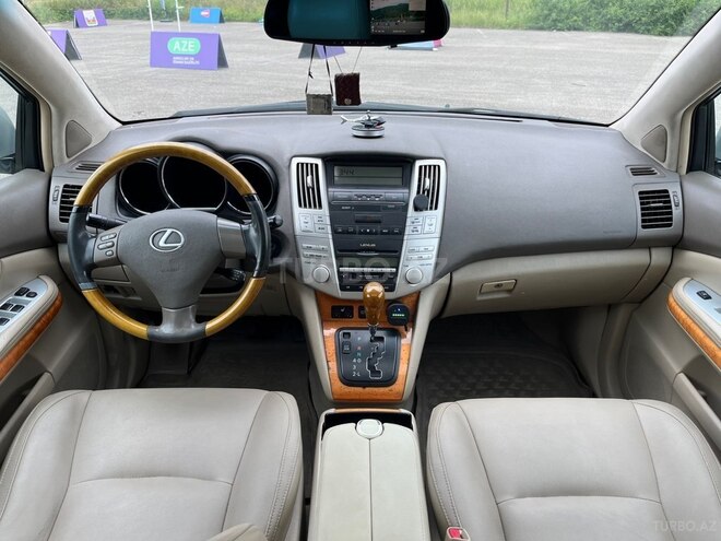 Lexus RX 330-11