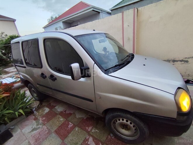 Fiat Doblo-5