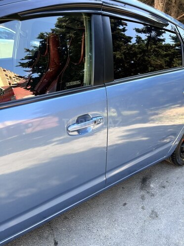 Toyota Prius-14