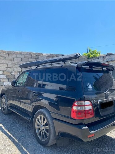 Toyota Land Cruiser-3