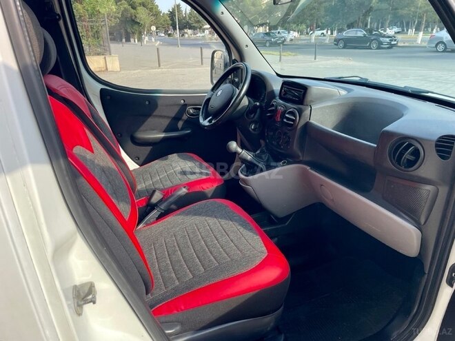 Fiat Doblo-13