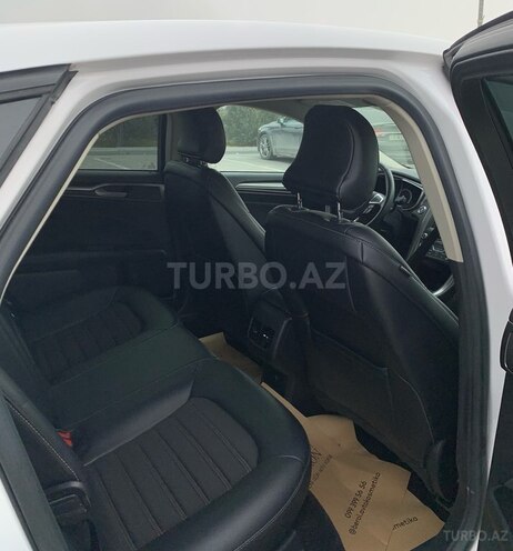 Ford Fusion (North America)-13