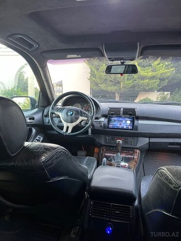 BMW X5-8