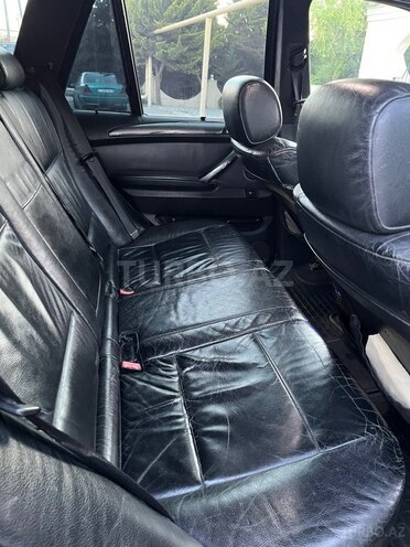 BMW X5-10