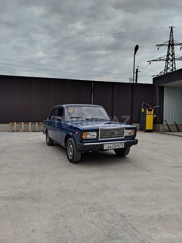 LADA (VAZ) 2107-1