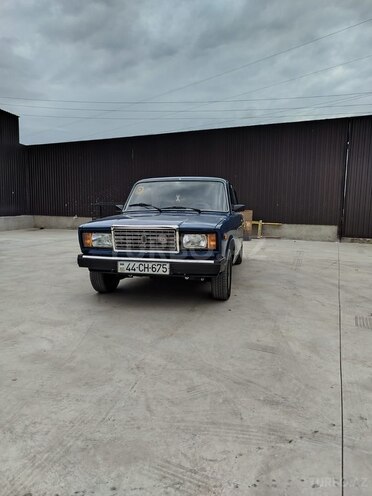 LADA (VAZ) 2107-2