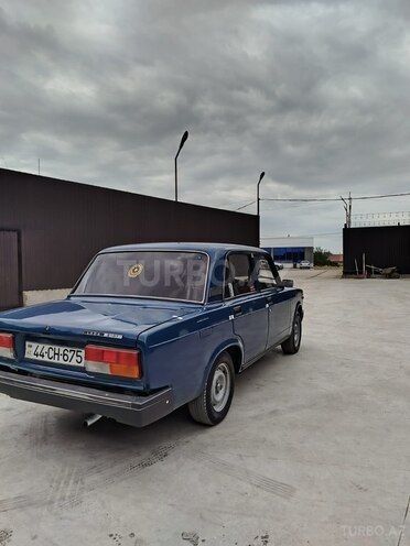 LADA (VAZ) 2107-4