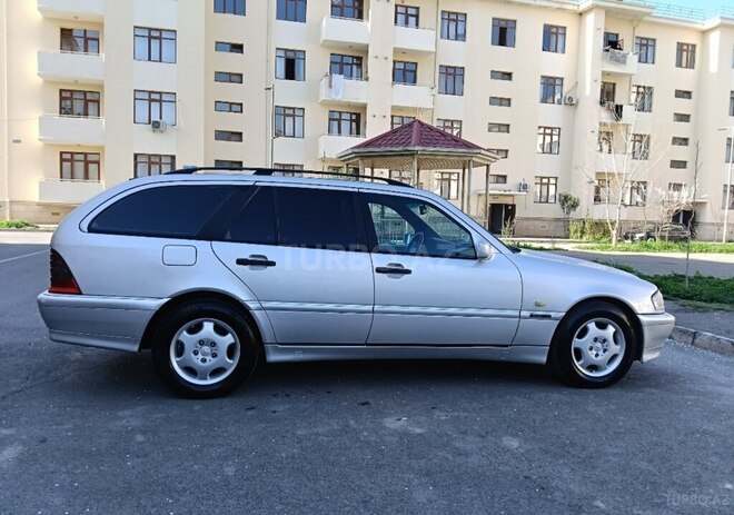 Mercedes C 220-4