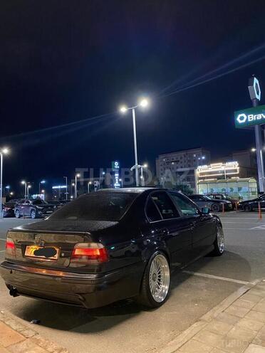BMW 530-3