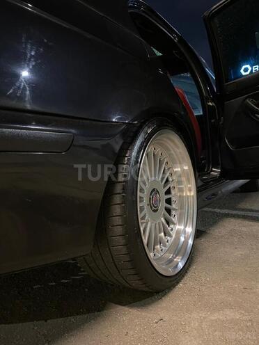 BMW 530-9