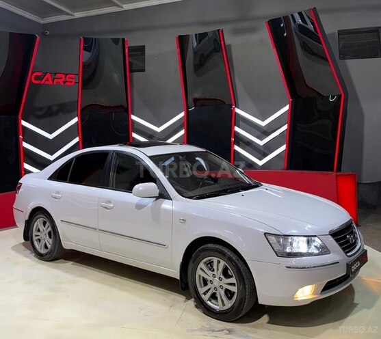 Hyundai Sonata-4