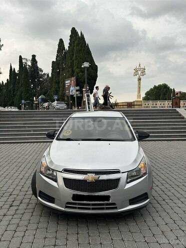 Chevrolet Cruze-1