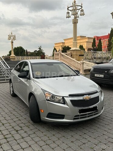 Chevrolet Cruze-4