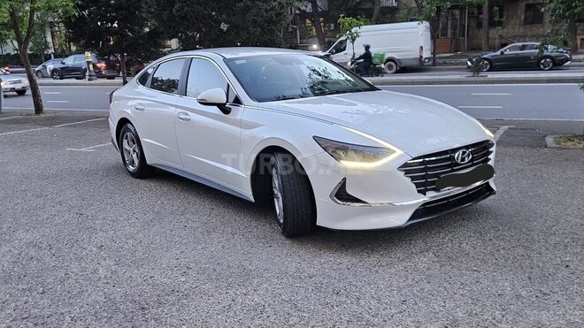Hyundai Sonata-6