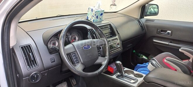 Ford Edge-2