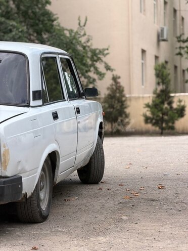 LADA (VAZ) 2107-10