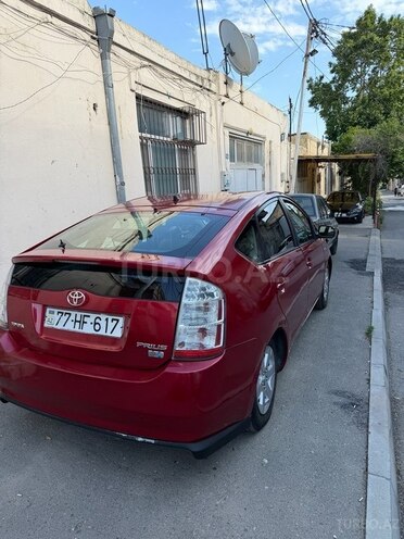 Toyota Prius-7