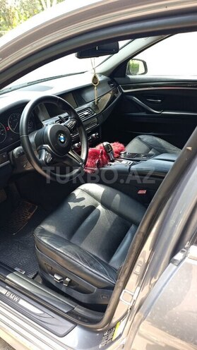 BMW 528-9