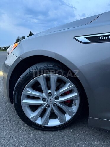 Kia Optima-9