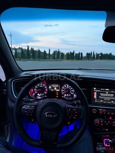 Kia Optima-10