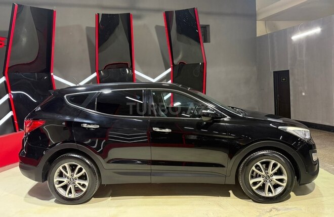 Hyundai Santa Fe-5