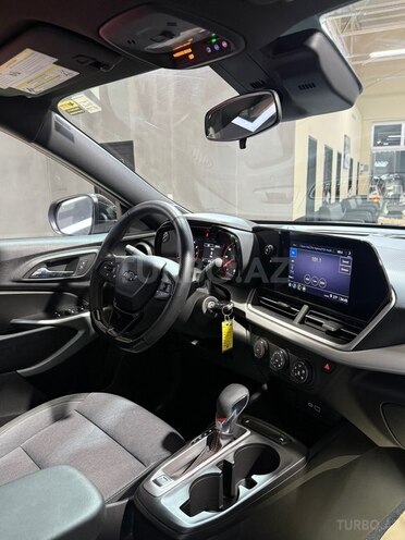 Chevrolet Trax-15
